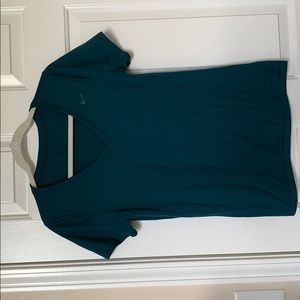 Nike dri-fit tee v-neck